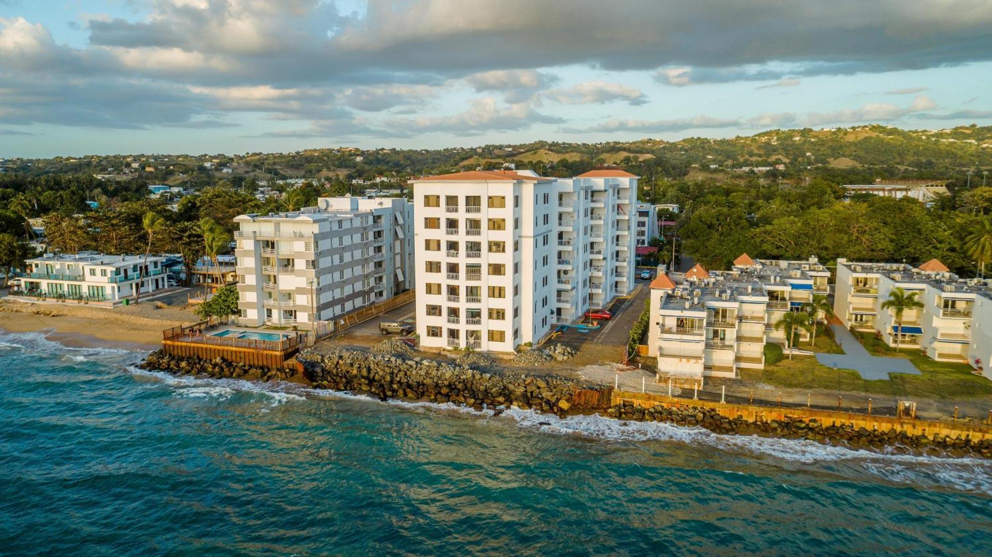 Beachfront 2 Bdr Unit At Victoria Del Mar 4E 林康 外观 照片